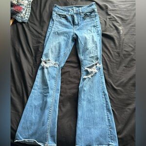 American eagle super stretch ripped bootcut jeans size 4 X short